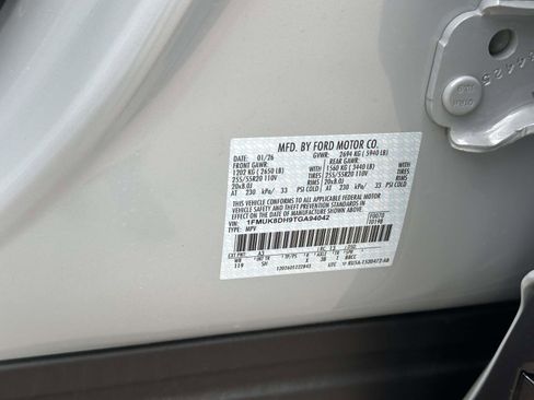 New 2026 Ford Explorer Active w/ Active Comfort Package image 13