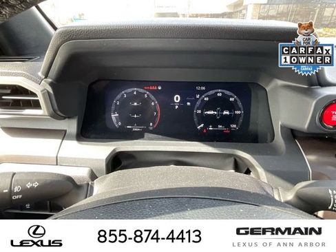 Used 2024 Toyota Tacoma TRD Off-Road image 17