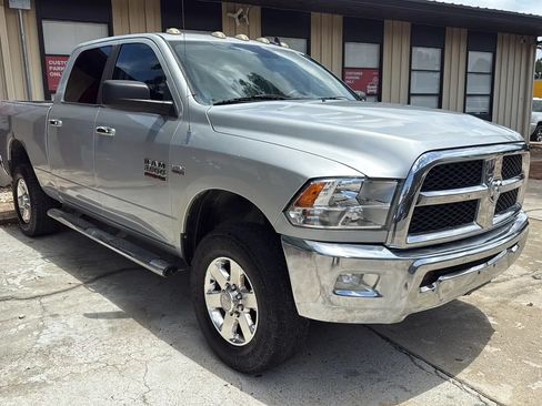 Used 2014 RAM 2500 SLT AWD/4WD image 1