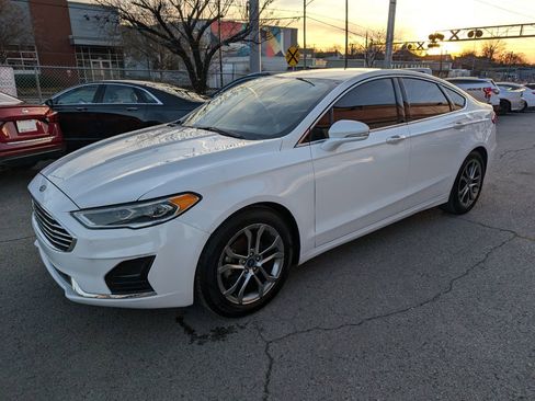 Used 2019 Ford Fusion SEL image 1