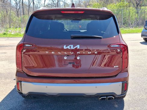 Used 2023 Kia Telluride S w/ S Sunroof Package AWD/4WD image 5