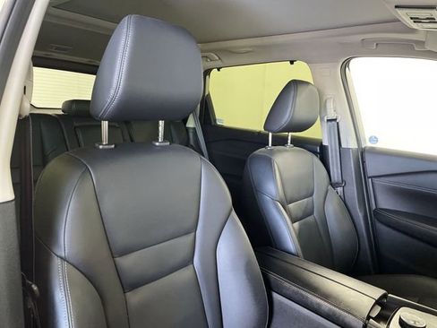 Certified 2024 Nissan Rogue SL w/ SL Premium Package image 19