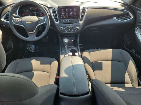 Used 2024 Chevrolet Malibu LT FWD image 6