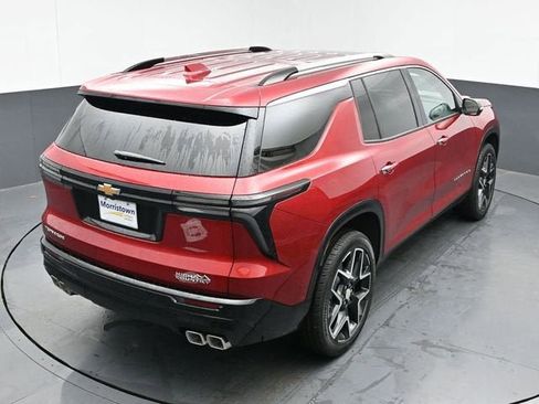 New 2026 Chevrolet Traverse High Country w/ LPO, Floor Liner Package FWD image 41