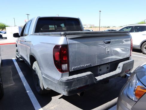 Used 2021 Honda Ridgeline RTL image 2