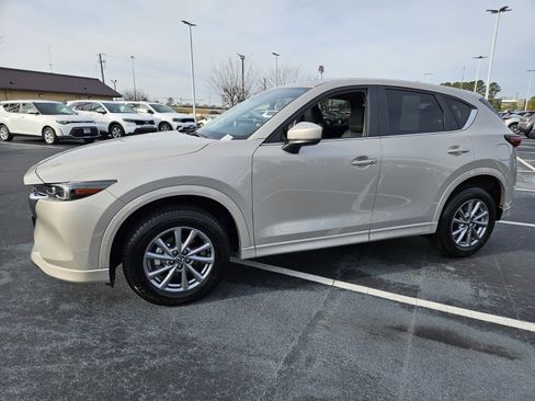 Used 2025 MAZDA CX-5 AWD 2.5 S w/ Preferred Package image 3