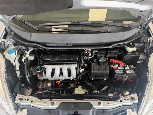 Used 2011 Honda Fit Sport image 26