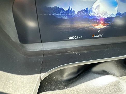 Used 2020 Ford Escape Titanium AWD/4WD image 8