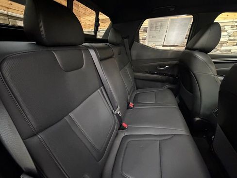 Used 2023 Hyundai Santa Cruz Limited image 34