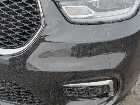 Used 2023 Chrysler Pacifica Limited image 12