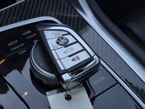 Used 2022 BMW X5 M w/ Competition Package 2 image 39