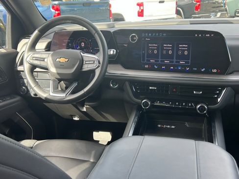 Certified 2025 Chevrolet Tahoe LT AWD/4WD image 23