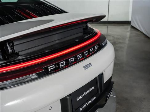 Used 2026 Porsche 911 Carrera RWD image 33