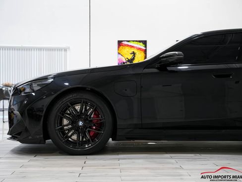 Used 2026 BMW M5 w/ Carbon Package image 18