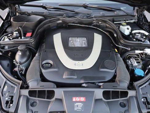 Used 2011 Mercedes-Benz E 550 E 550 image 47