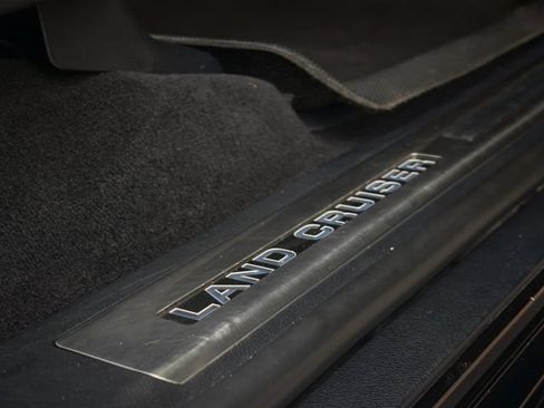 Used 2019 Toyota Land Cruiser AWD/4WD image 34
