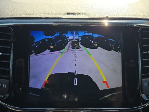 Used 2020 Jeep Grand Cherokee Trailhawk w/ Trailhawk Luxury Group image 18