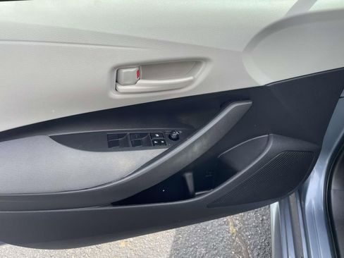 Used 2022 Toyota Corolla L FWD image 16