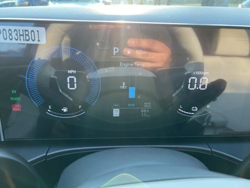 New 2026 Hyundai Santa Fe SE image 7