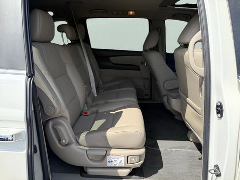 Used 2017 Honda Odyssey EX-L image 12