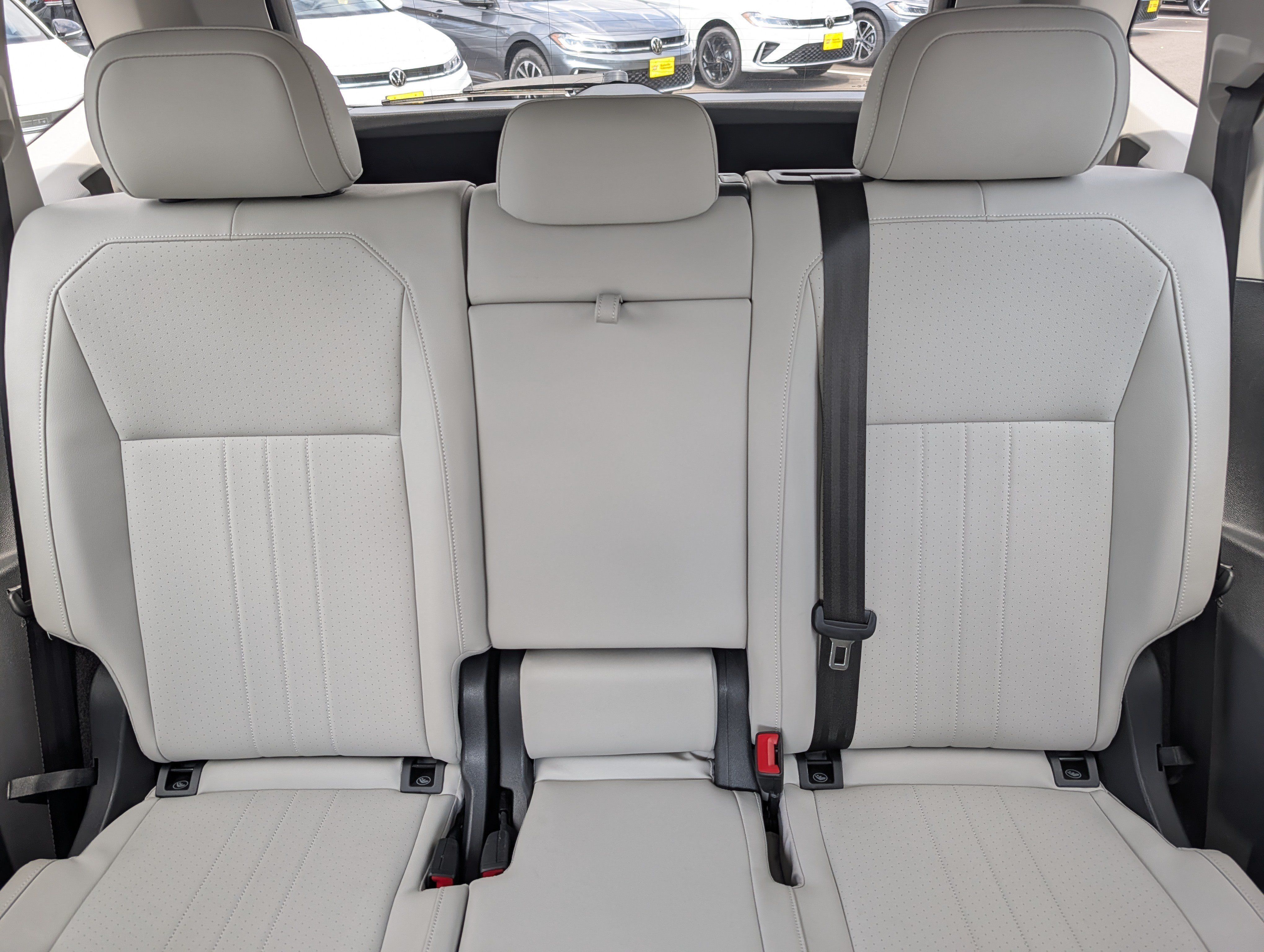 Certified 2022 Volkswagen Tiguan SE AWD/4WD image 13
