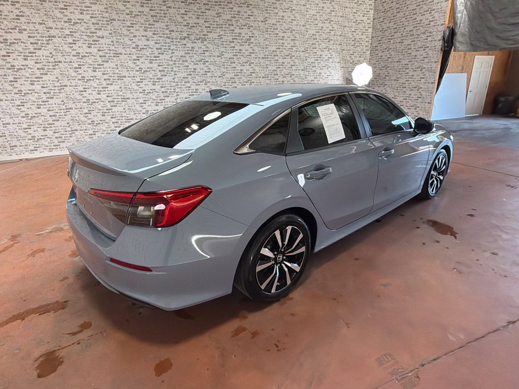 Used 2024 Honda Civic EX image 7