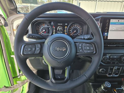 New 2026 Jeep Gladiator Sport image 18