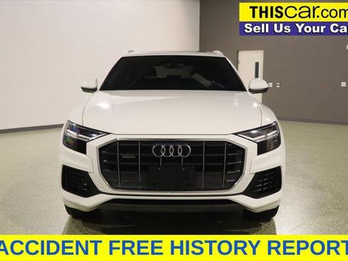 Used 2019 Audi Q8 Premium w/ Convenience Package AWD/4WD image 3