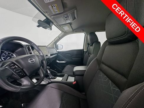 Used 2025 Nissan Frontier SV w/ SV Convenience Package RWD image 20