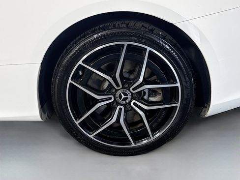Used 2022 Mercedes-Benz E 450 Cabriolet w/ AMG Line image 35