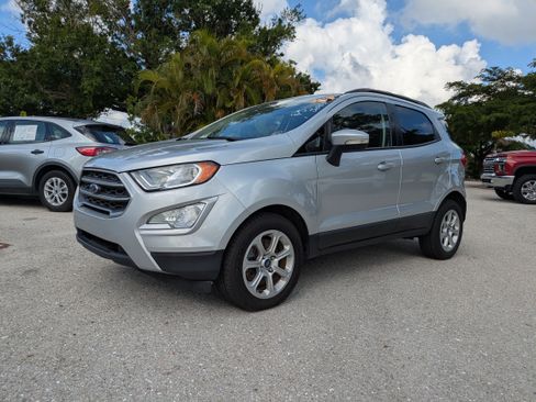 Used 2021 Ford EcoSport SE w/ SE Convenience Package FWD image 8