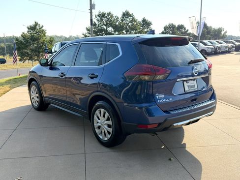Used 2020 Nissan Rogue S FWD image 4