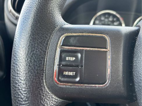 Used 2012 Jeep Wrangler Sport image 15