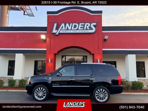 Used 2011 Cadillac Escalade AWD w/ Touring Package image 1