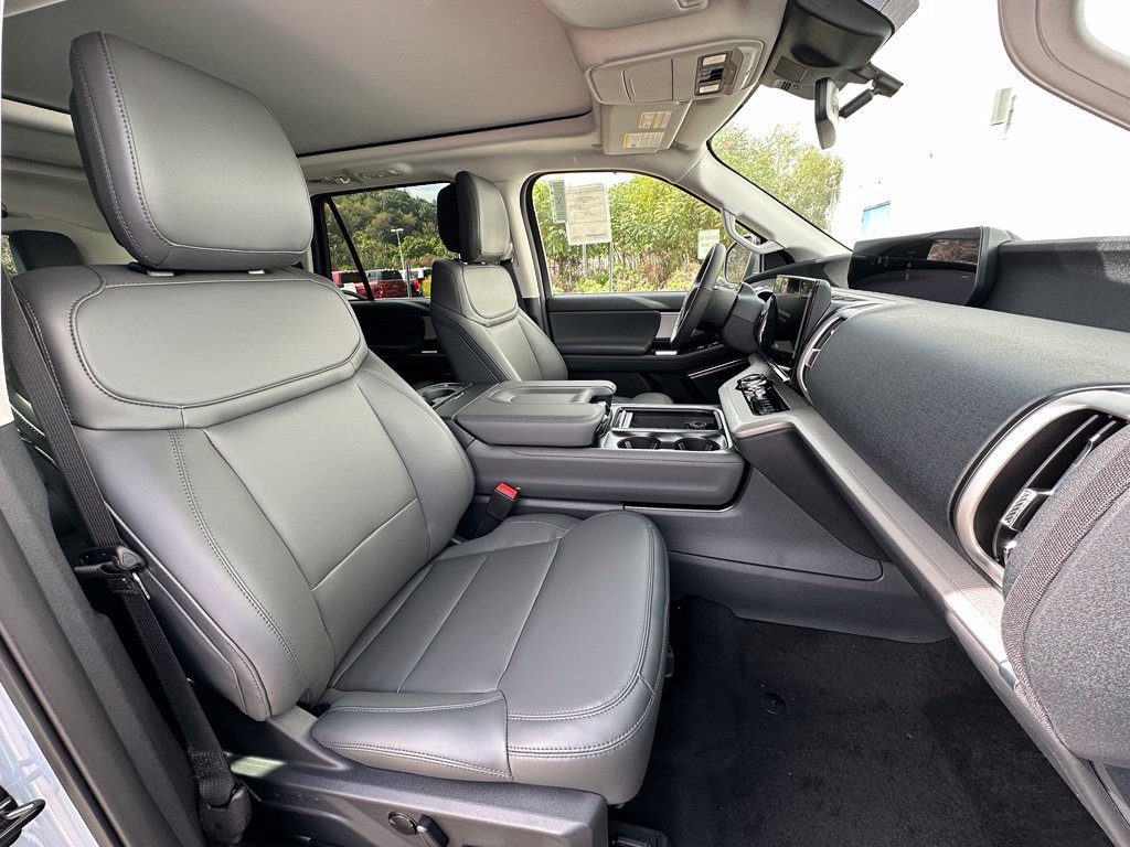 New 2027 Ford Expedition Active AWD/4WD image 24