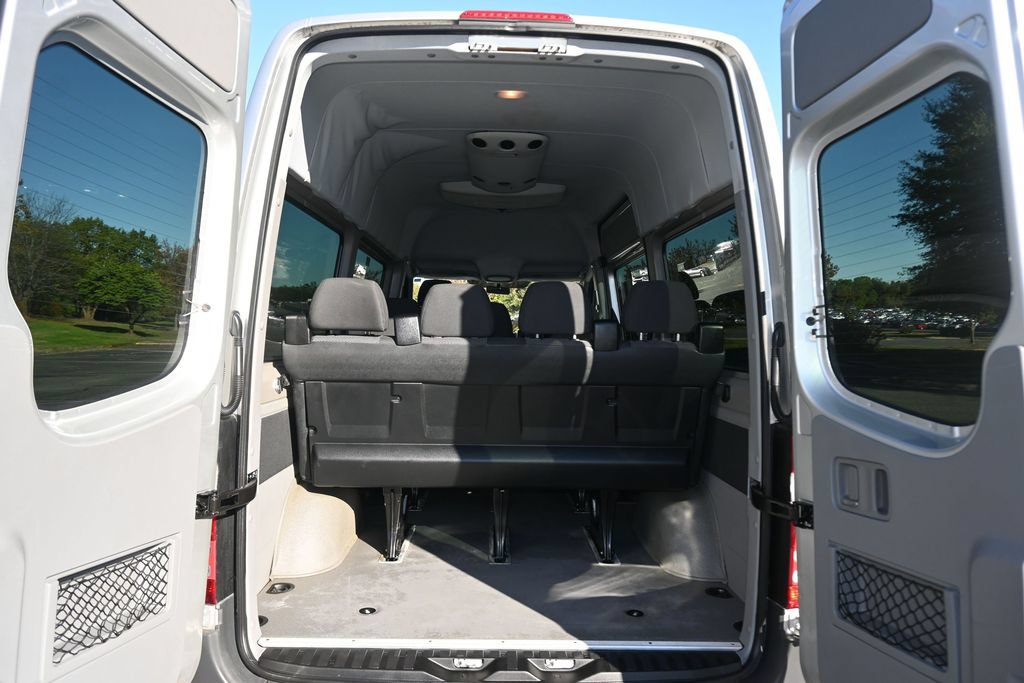 Used 2013 Mercedes-Benz Sprinter 2500 image 54