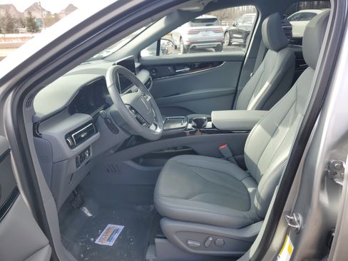 Certified 2023 Lincoln Nautilus Reserve w/ Equipment Group 201A image 12