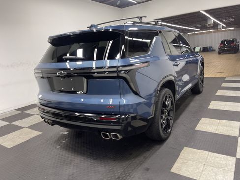 Used 2025 Chevrolet Traverse RS w/ LPO, Floor Liner Package image 5