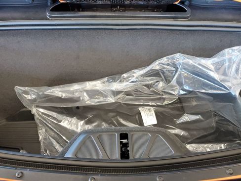 Used 2023 Chevrolet Corvette Stingray Preferred Conv w/ Stealth Interior Trim Package image 28