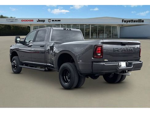 New 2026 RAM 3500 Big Horn AWD/4WD image 5