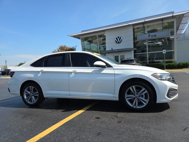 Used 2022 Volkswagen Jetta SE FWD 360° Tour