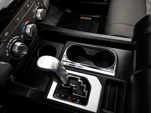 Used 2018 Toyota Tundra SR5 image 21