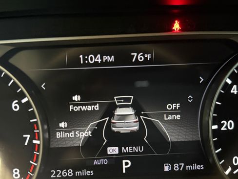 Used 2026 Nissan Pathfinder SV image 36