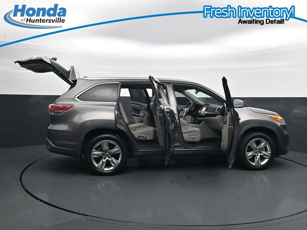 Used 2016 Toyota Highlander Limited AWD/4WD image 48