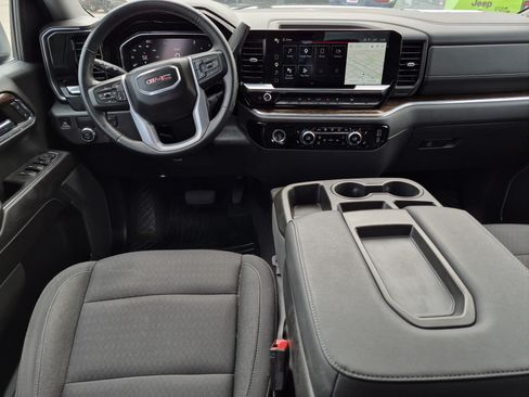 Used 2024 GMC Sierra 1500 Elevation RWD image 14