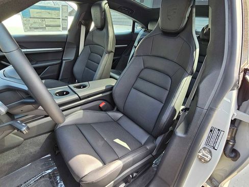 New 2025 Porsche Taycan image 5