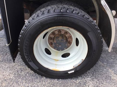 Used 2013 Ford F550 2WD Regular Cab Super Duty w/ PWR Equipment Group image 10