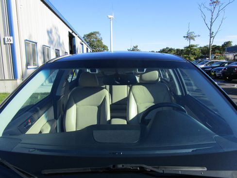 Used 2015 Subaru Legacy 2.5i Limited image 4