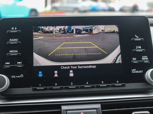 Used 2020 Honda Accord LX image 27