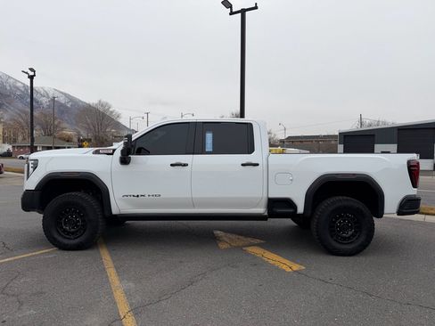 Used 2025 GMC Sierra 2500 AT4X w/ AT4X AEV Edition image 5